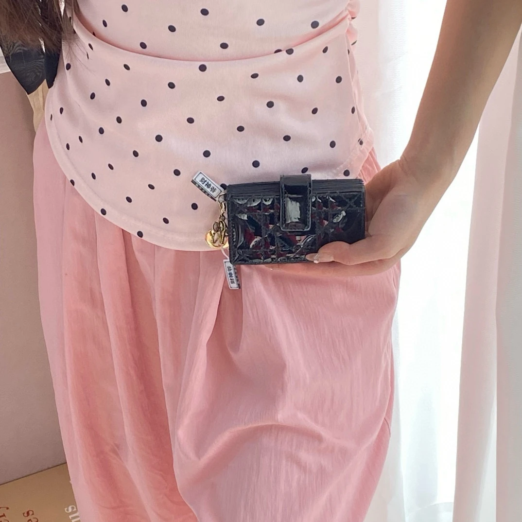 95新 DIOR/迪奥 dior黑色漆皮金扣卡包