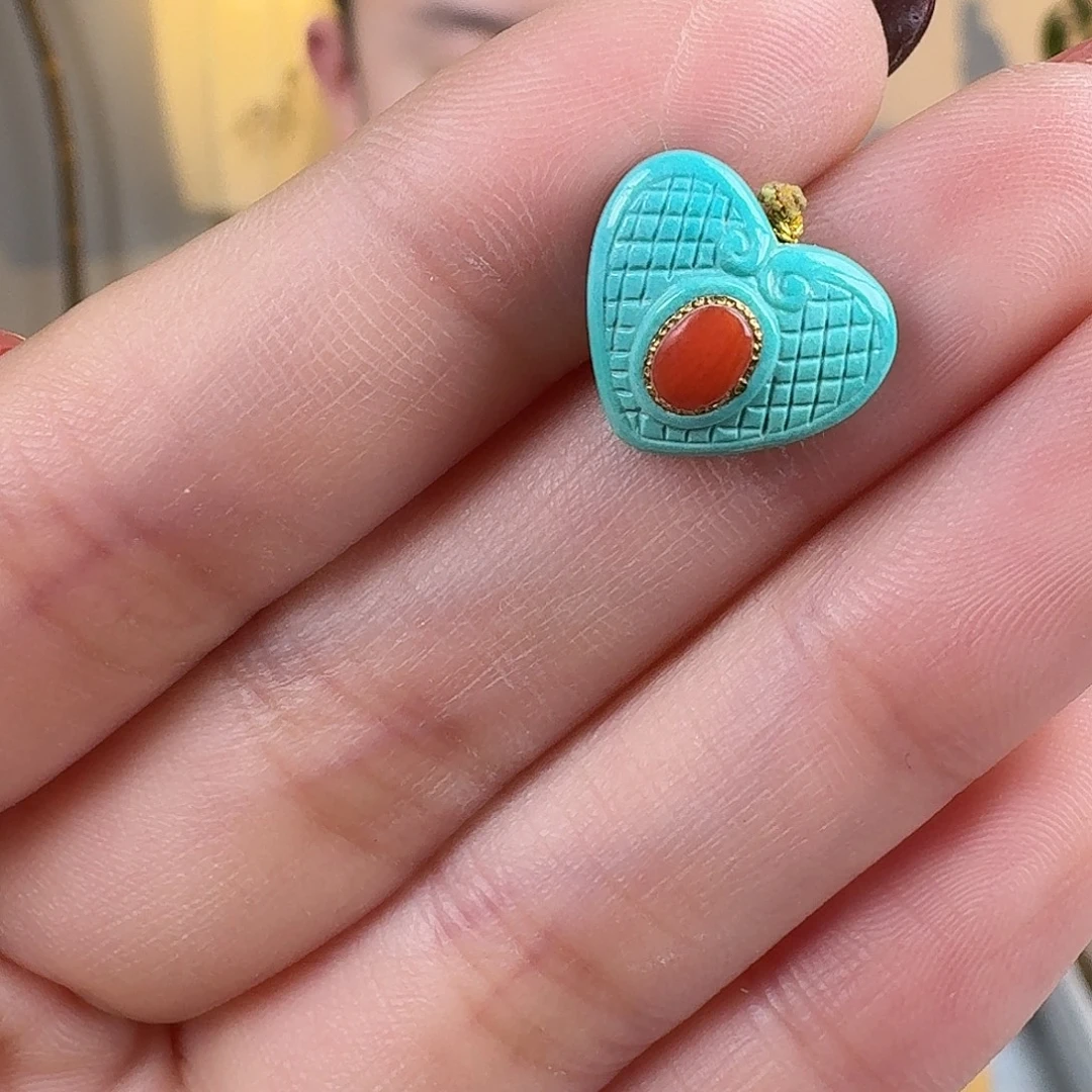 绿松石未镶嵌挂件