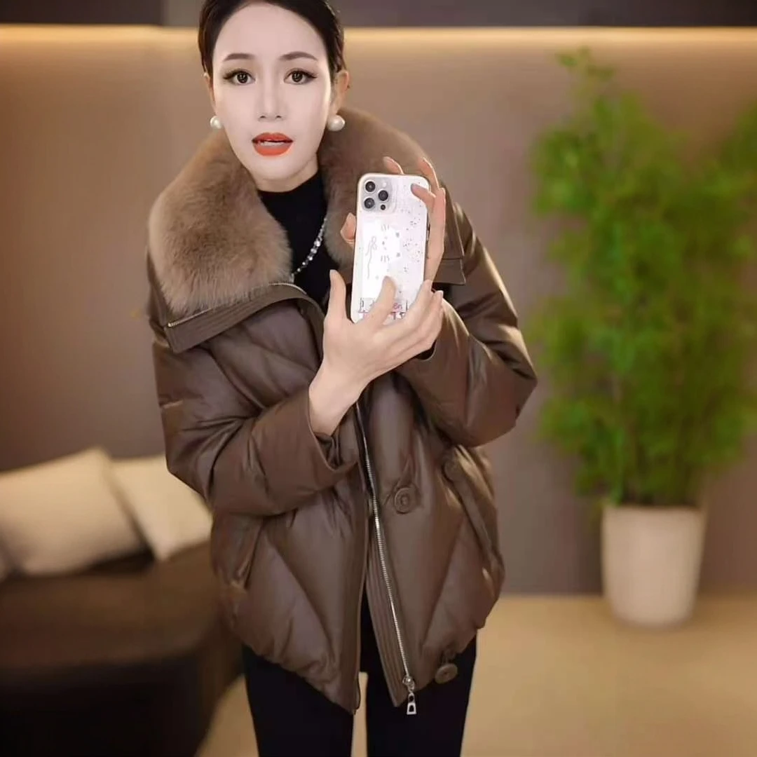 PU皮2024冬季新款仿狐狸毛领小个子短款皮衣显瘦外套