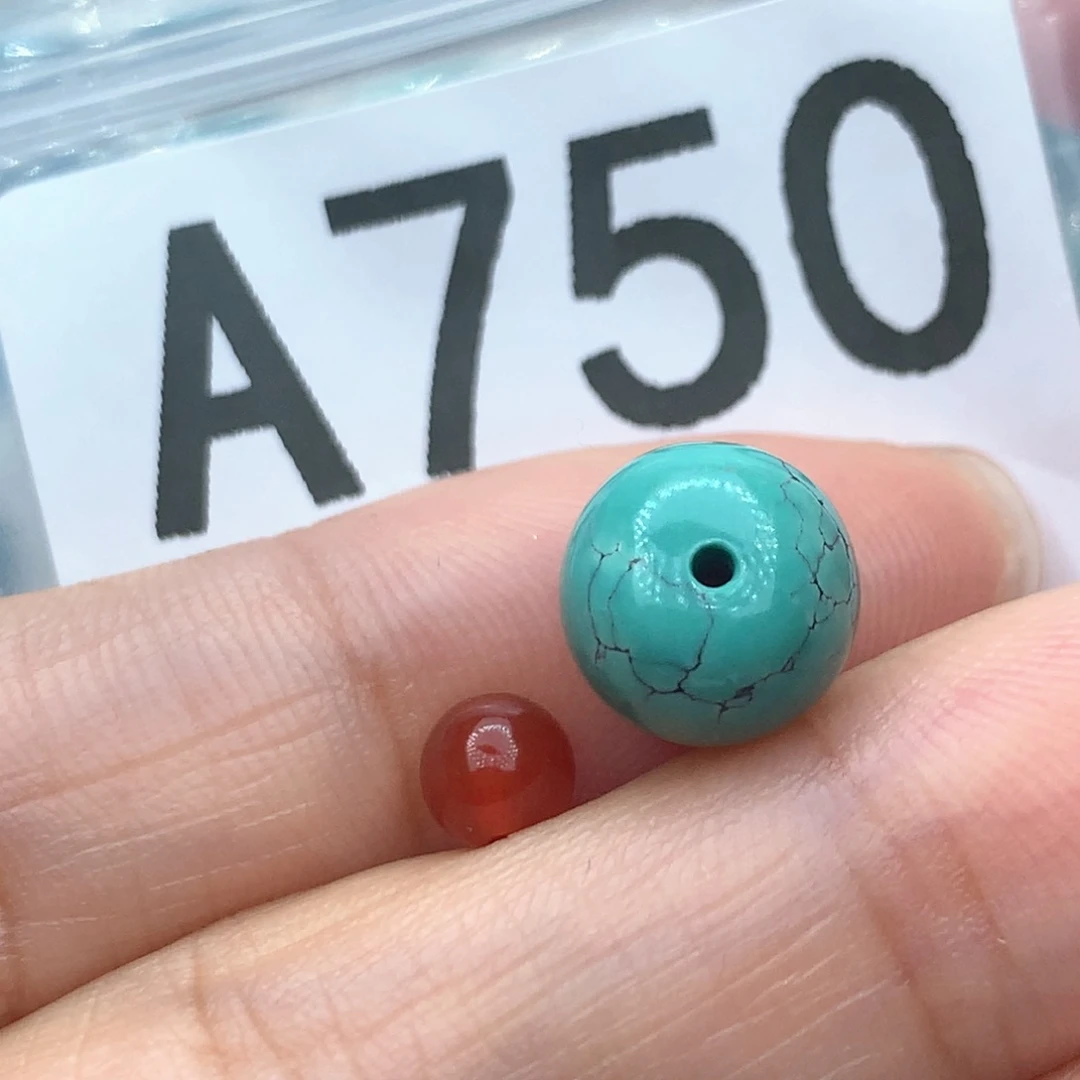 未镶嵌南红玛瑙珠宝奇石