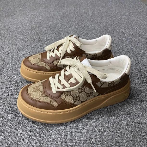 95新 GUCCI/古驰 97新/38码/古驰/Gucci/棕色老花饼干鞋/BF00828