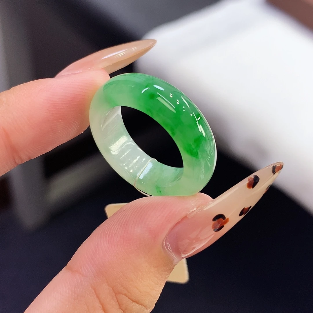 翡翠未镶嵌戒指14号