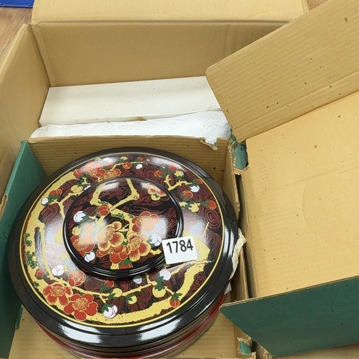 瓷片工艺品摆件瓷器摆件666