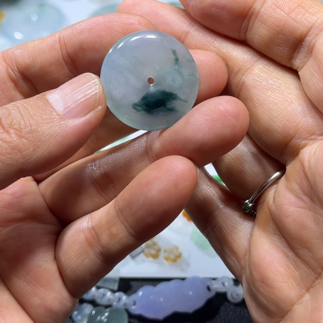 定制翡翠未镶嵌平安扣