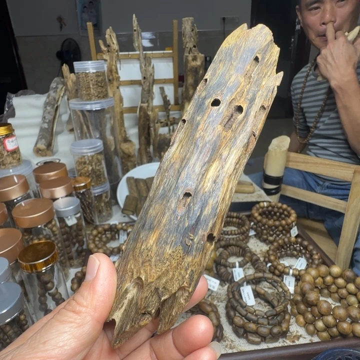 沉香沉香碎屑90克