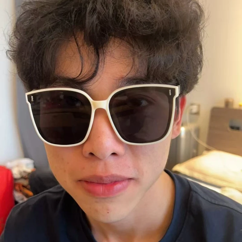 【明星同款】男女款高级感小脸网红海边太阳眼镜防紫外线高档太阳镜
