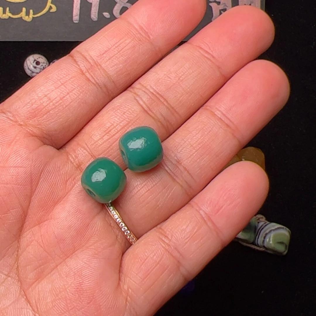 一***沙玛瑙/玉髓未镶嵌配饰