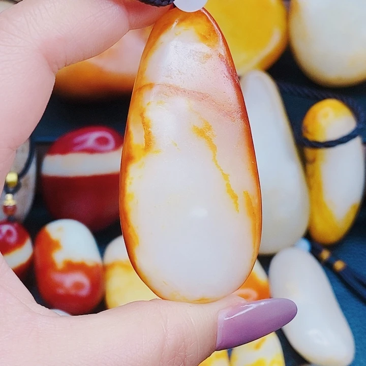 未镶嵌和田玉挂件