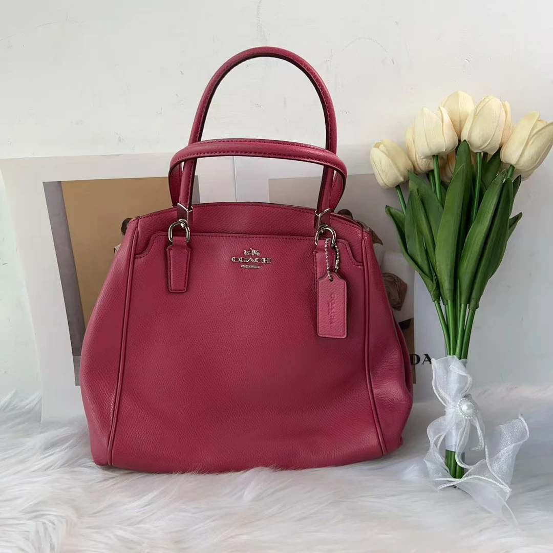 95新 COACH/蔻驰 蔻驰玫红色百搭款单肩包