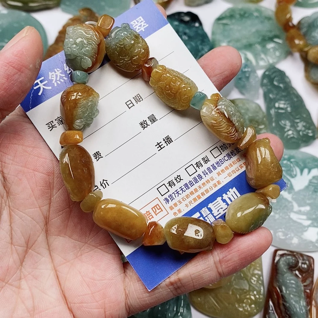 兵***团翡翠未镶嵌颈饰手串