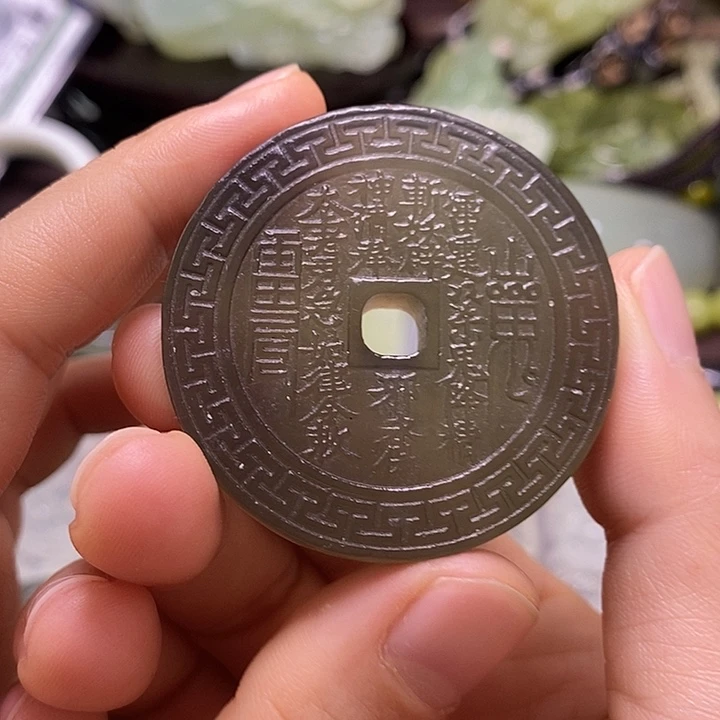 岫玉未镶嵌岫玉颈饰