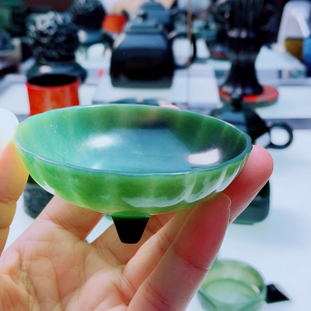 未镶嵌和田玉摆件