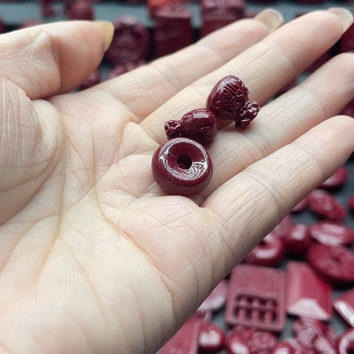 天然辰砂朱砂吊坠