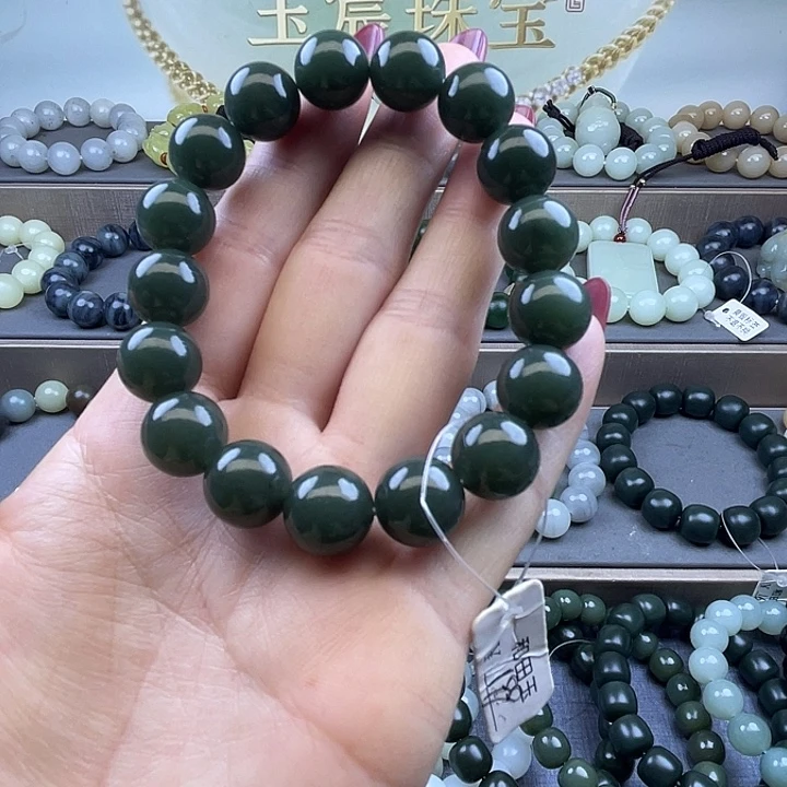 和田玉未镶嵌手链