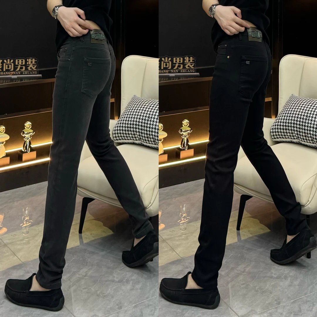 8811男士流行魅力百搭牛仔裤简约时尚中腰高弹力小脚裤裤子
