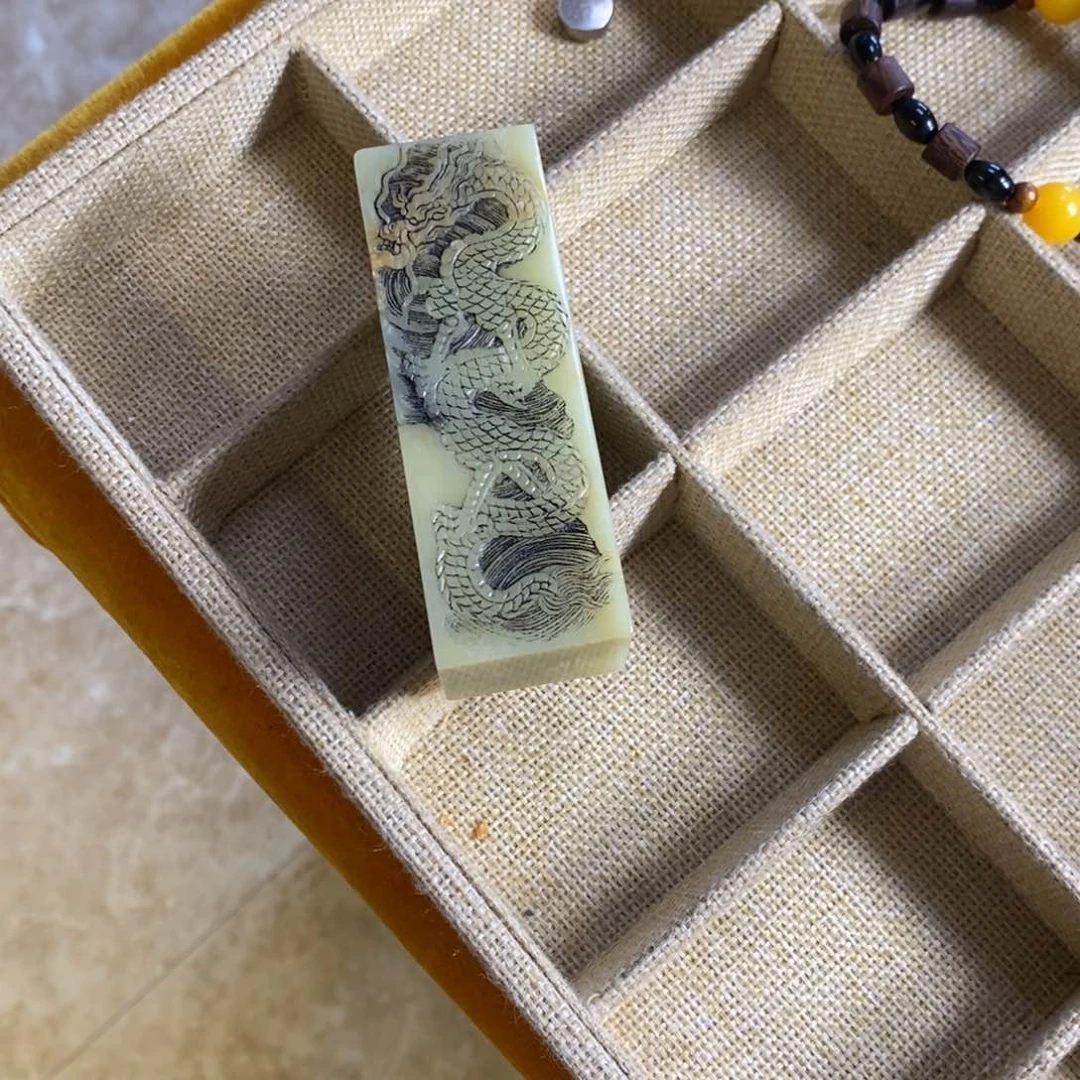 寿山石印石君红红火火好好好