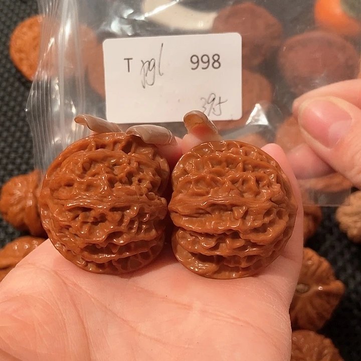 文玩核桃吊坠i****t苹果39.3