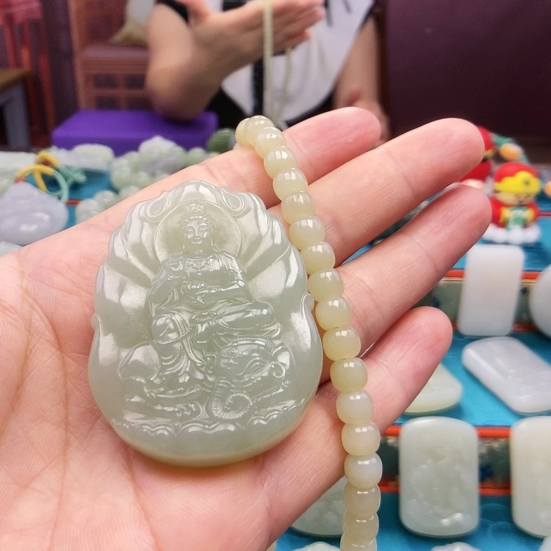 和田玉未镶嵌颈饰长**久