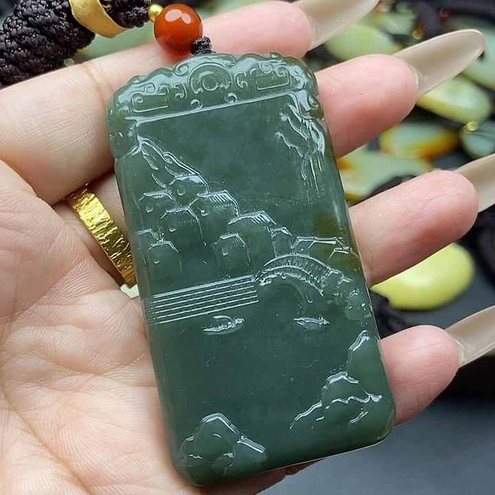 和田玉未镶嵌颈饰