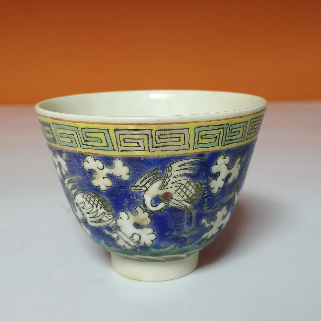清晚期 粉彩云鹤纹杯