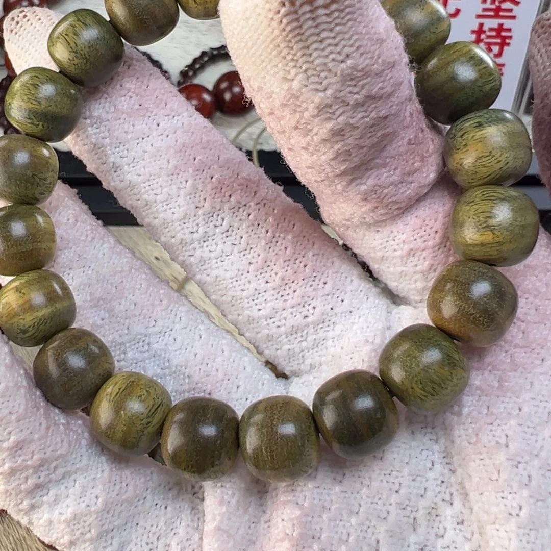 维腊木（绿檀）手串/手链C****蛋