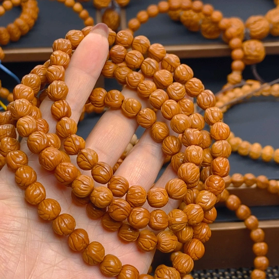 反***6吊坠桃核0.8888888888