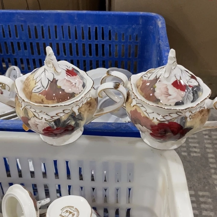 瓷片两个，11111111111111111.