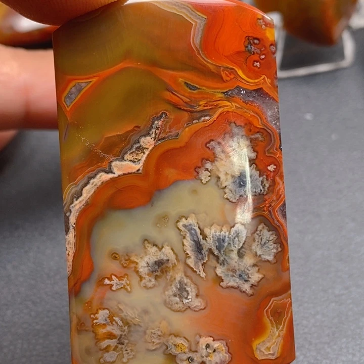 玛瑙/玉髓颈饰未镶嵌c****怀