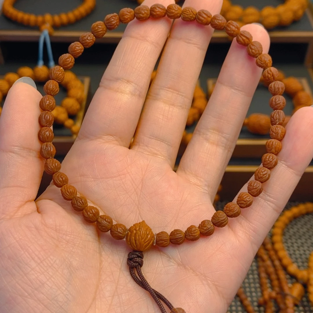 大***张吊坠桃核秦岭森林05