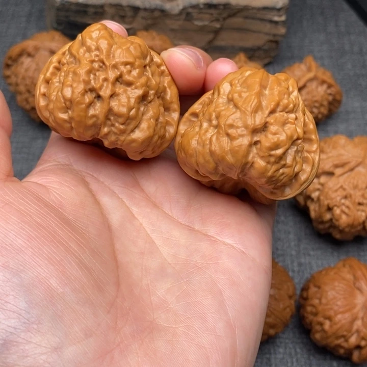 吊坠文玩核桃尺寸42哇哇