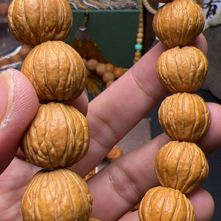 尘***忧猴头核桃吊坠啦啦啦