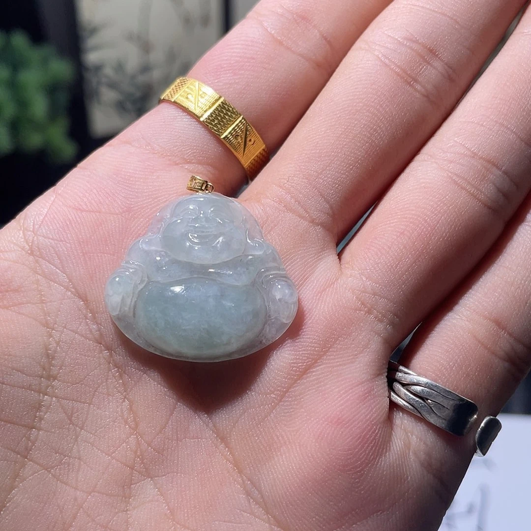 翡翠未镶嵌颈饰大****个