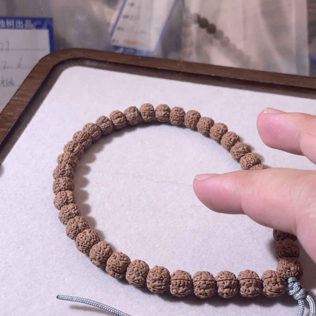 金刚菩提吊坠老树梅花9