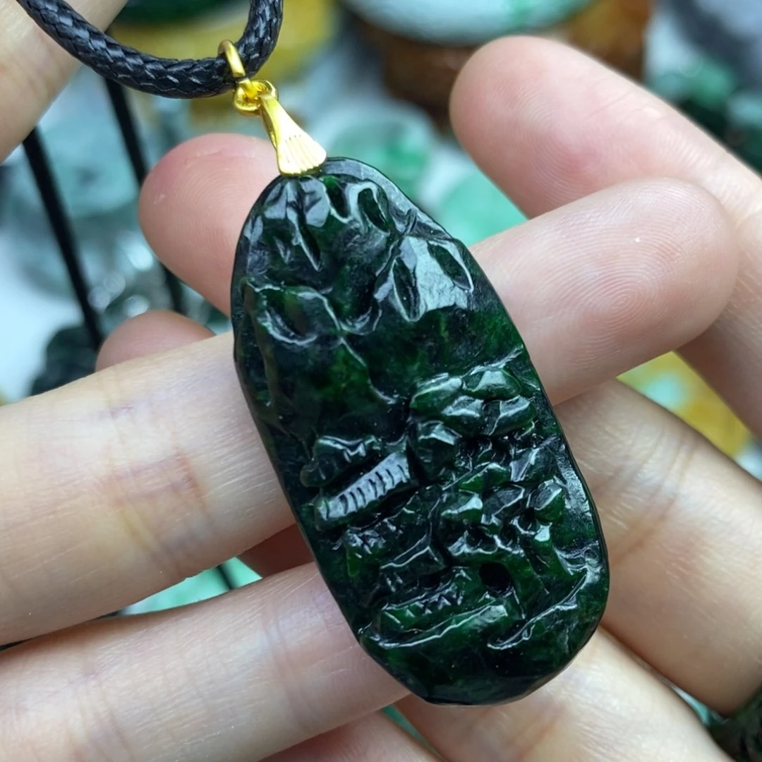 颈饰未镶嵌翡翠吊坠