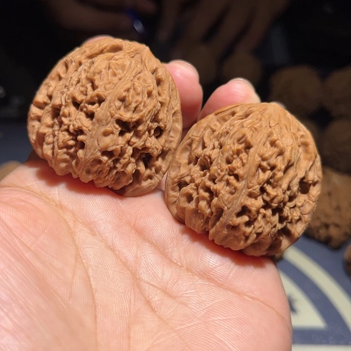 吊坠文玩核桃南疆