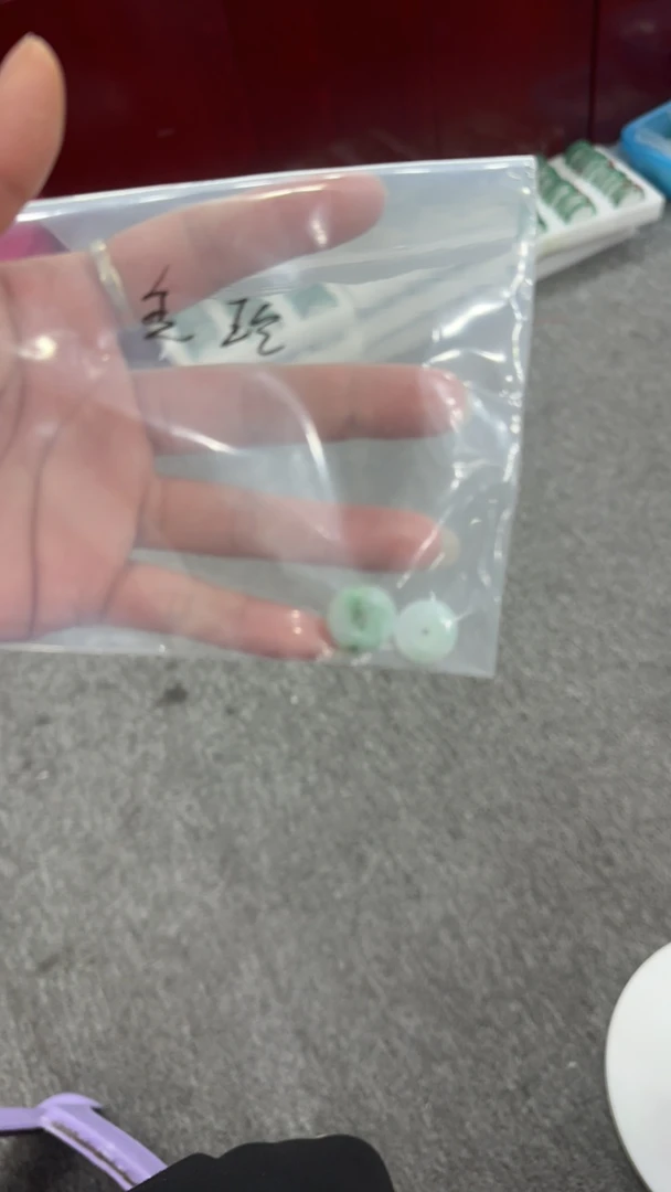 冰飘阳绿平安扣气质轻奢时尚