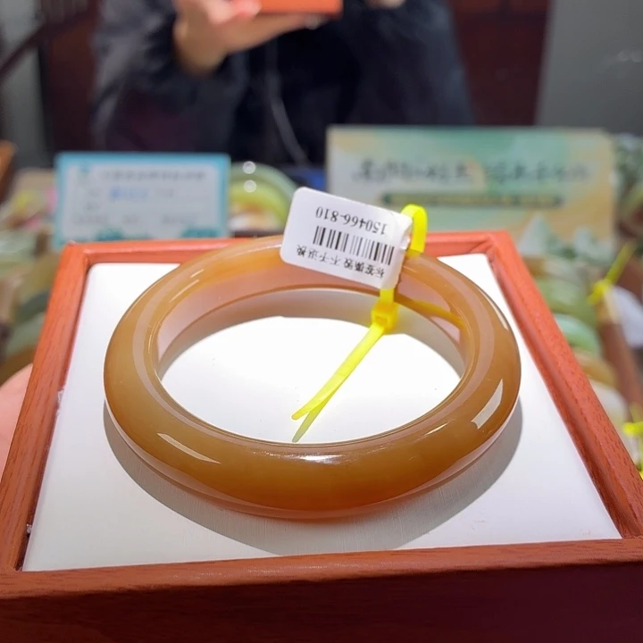 和田玉未镶嵌手镯49。54:55