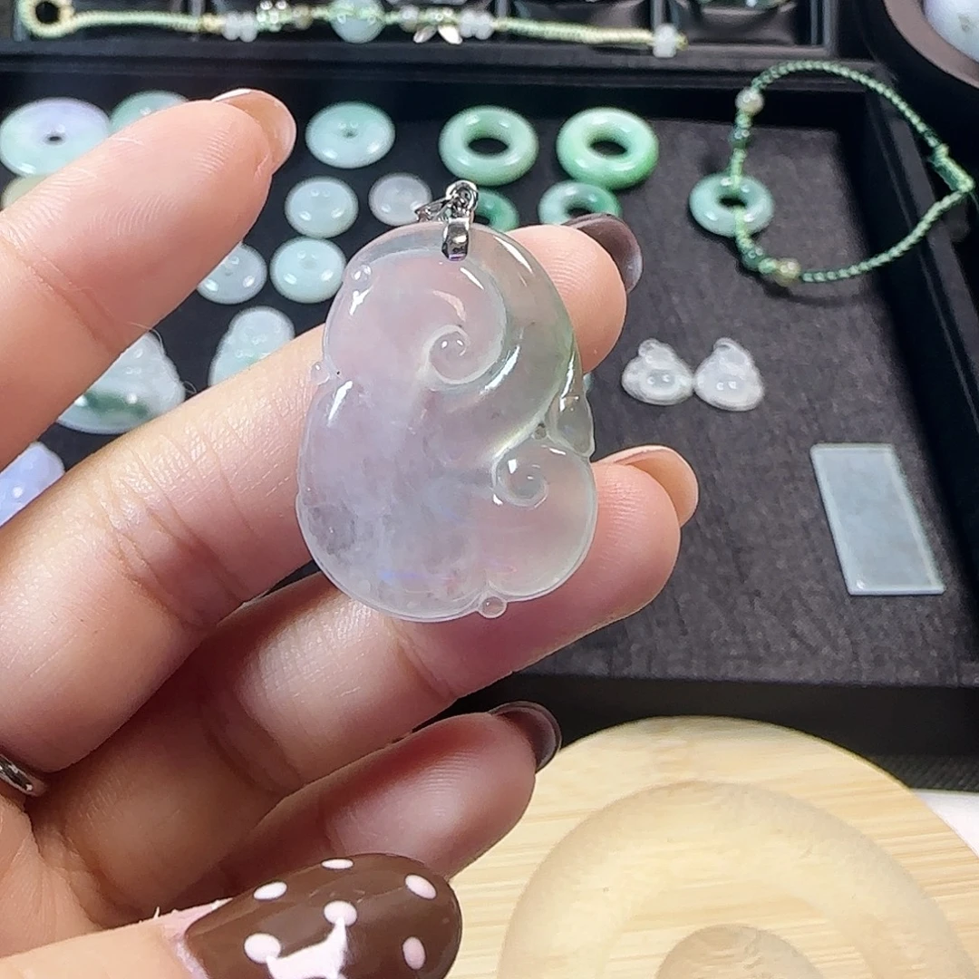 翡翠散珠翡翠如意