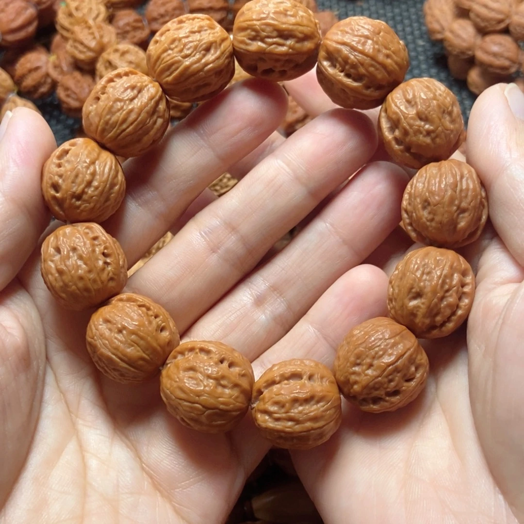 吊坠文玩核桃粗筋树王手串