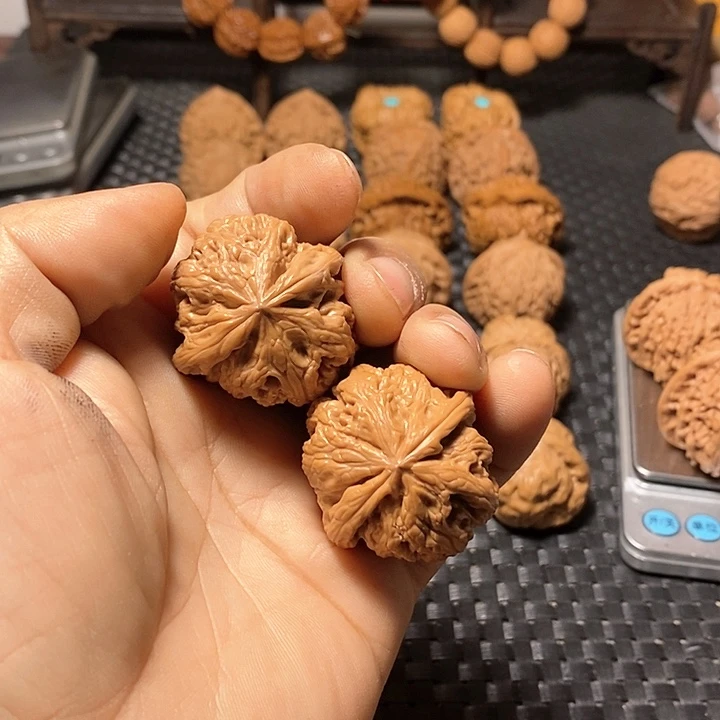 吊坠文玩核桃粗筋