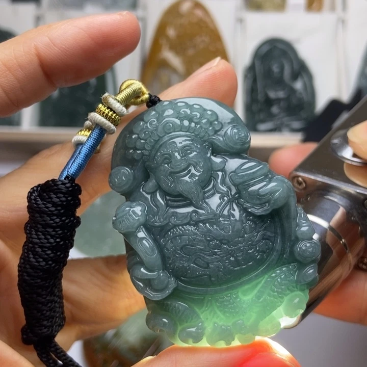 翡翠未镶嵌挂件翡翠