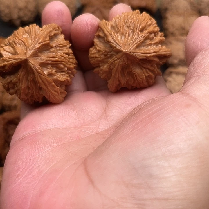 吊坠文玩核桃你们都在