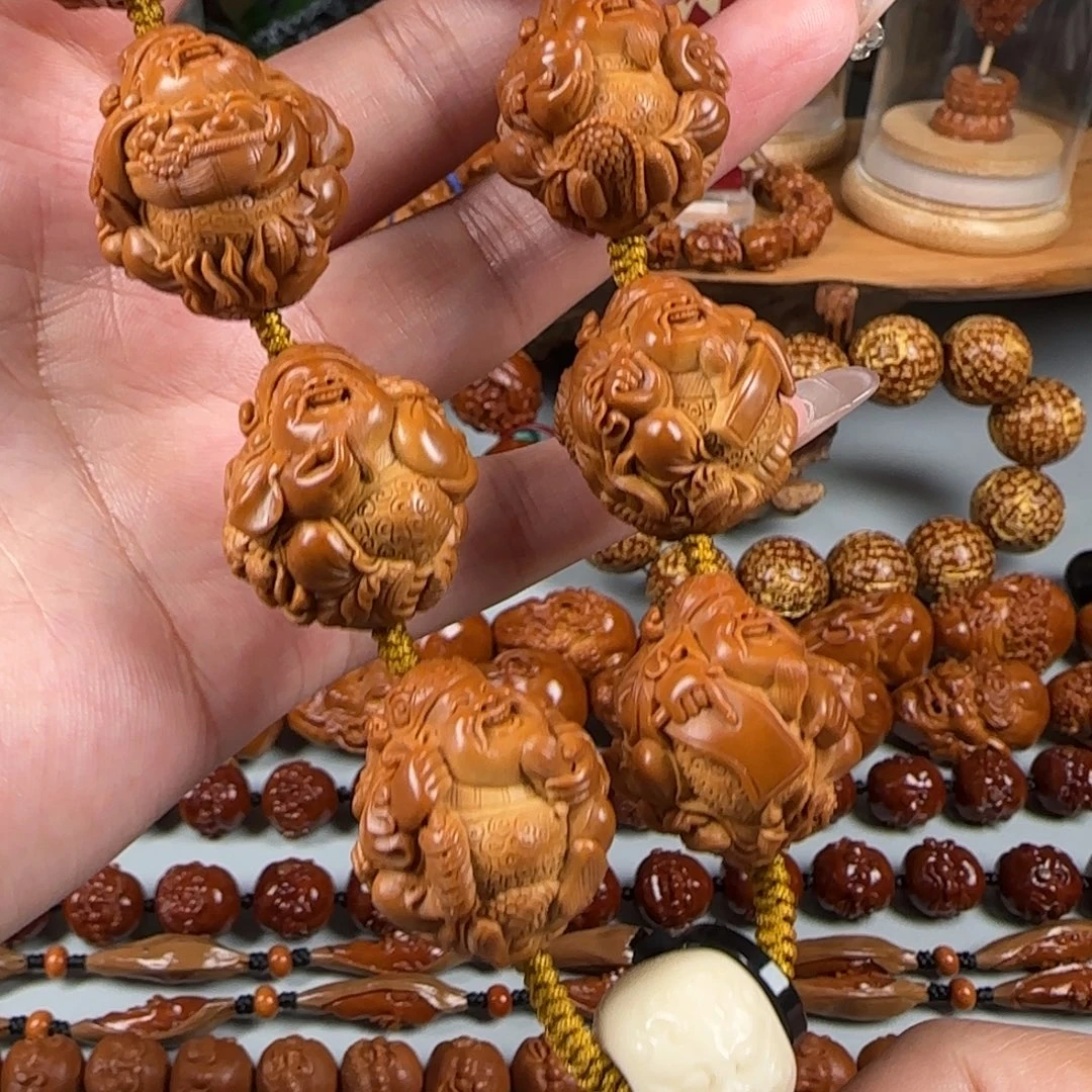 手串/手链橄榄核宽2.5梅林红核御龙八宝财神手串手持