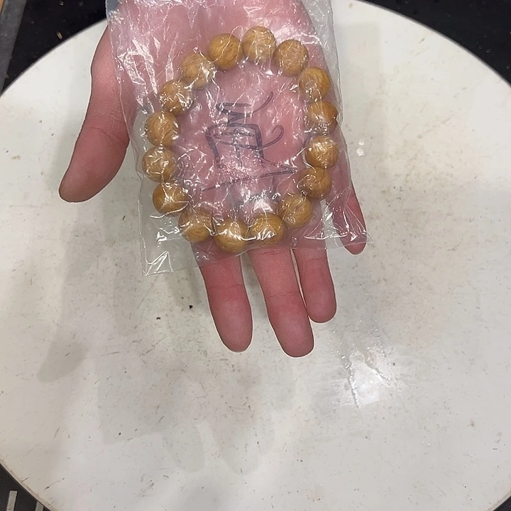 松木（琥珀木）琥珀