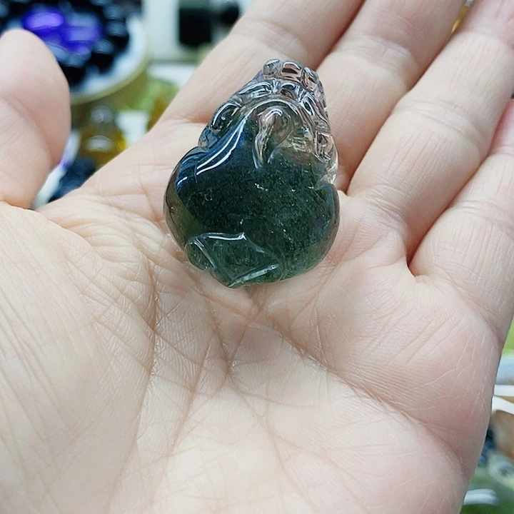 颈饰未镶嵌水晶貔貅