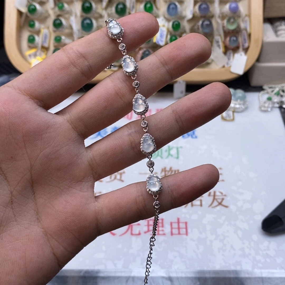 翡翠戒指银S925镶嵌天然缅甸翡翠a货