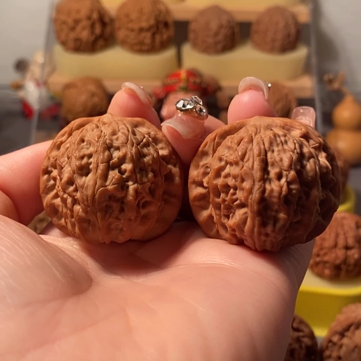 吊坠文玩核桃39➕核老闷