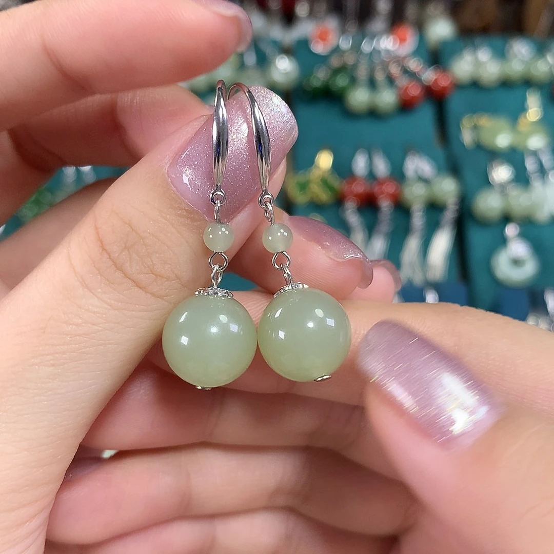 和田玉银S925镶嵌耳饰天然卡12mm左右冰晴水