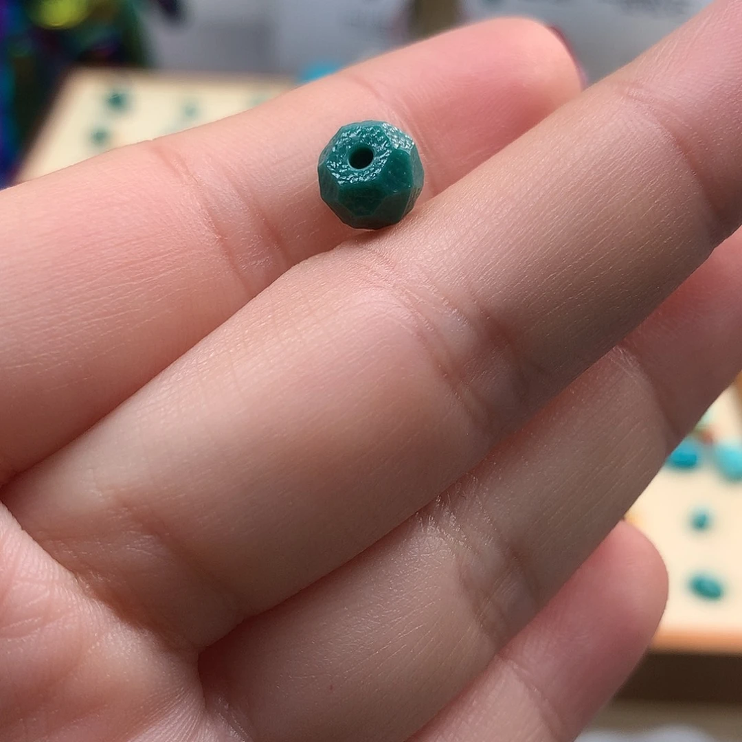 绿松石配饰未镶嵌c****掌