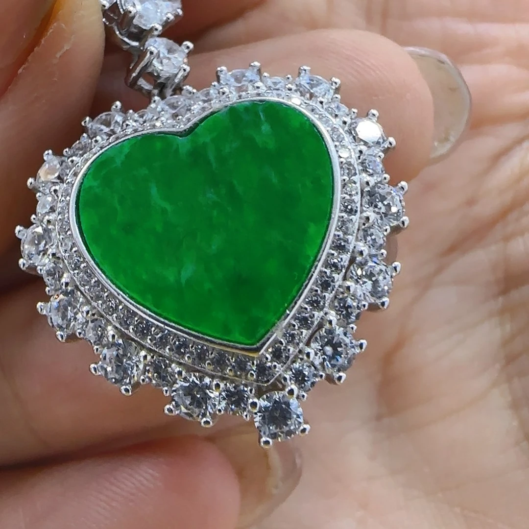 翡翠颈饰银S925镶嵌翡翠660